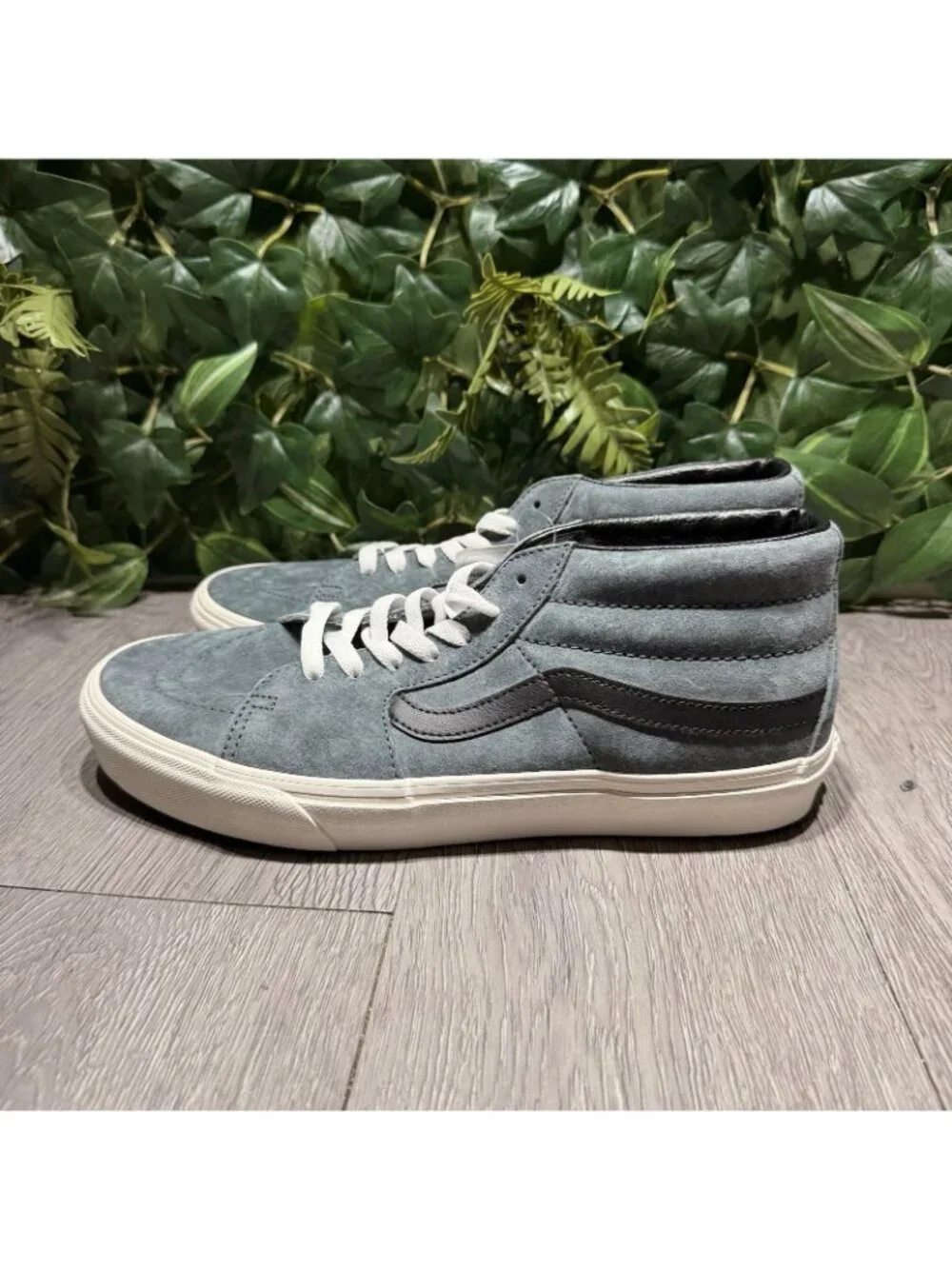 Vans Pig Skin Old Skool Mid Grape Leaf Water Repellent Teal Size 10.5
